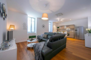 Star of Lugano - Happy Rentals